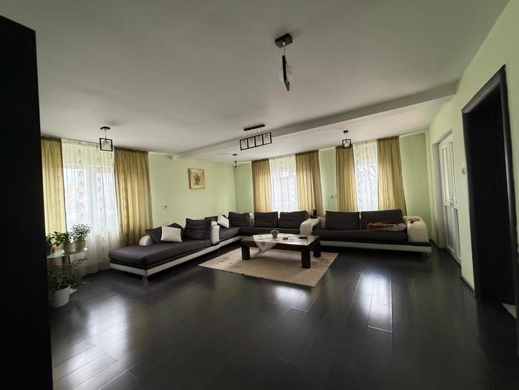 Casa D+P+M, 713 MP teren, 300 MP utili, Carcea, zona Metro - 3