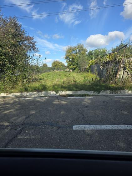 Vand teren intravilan in comuna Dochia - 1