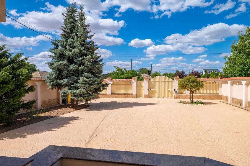 Exclusivitate, Poiana-Centru, P+1, 1640mp teren, 450mp SU, mobilata,utilata - 7