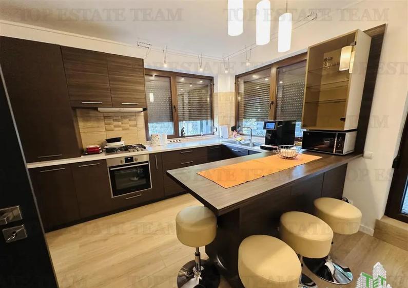 Vila senzationala, renovata recent, 145 mp construiti, 262 m - 4