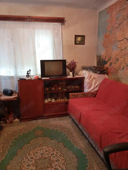 casa 2 camere, bucatarie, baie, beci, garaj - 7