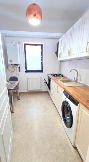 Proprietar PRIMA INCHIRIERE - apartament 2 camere decomandat, NOU, mobilat, utilat IMPECABIL, etaj 1, Cug - 5
