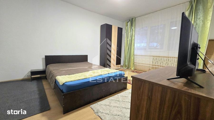 Apartament o camera decomandat zona Take Ionescu - 5