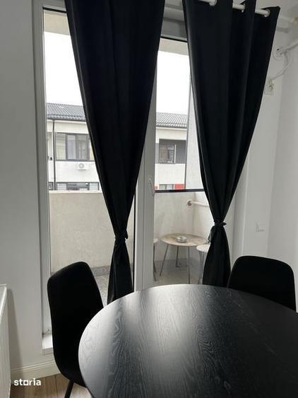 Proprietar,inchiriez garaoniera - 2
