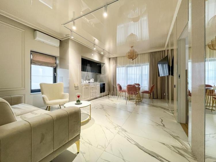 Casa 5 camere de vanzare in Europa, Cluj Napoca - 1