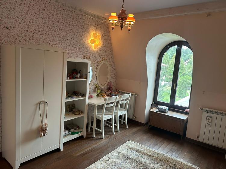 VILA CU IZ PROVENSAL  CU TEREN GENEROS SI PISCINA EXTERIOARA INCALZITA - 32