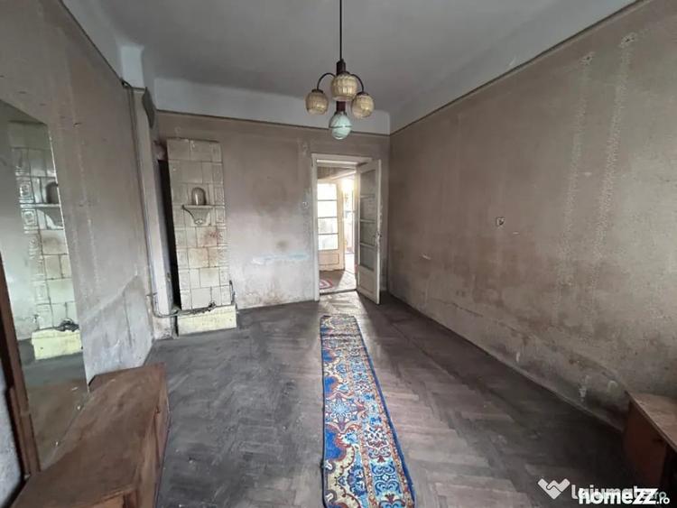 Casă cu 4 camere cu Teren 160 Mp în Școlilor