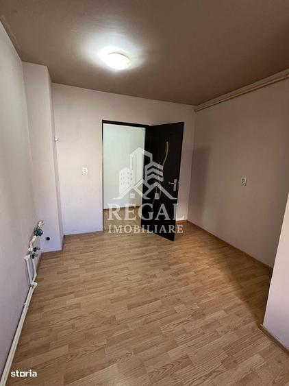 Apartament 4 camere de vanzare Micro 5 | Etaj 1 | 80 mp - 9