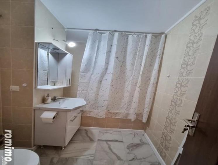 1 camera in zona Medicinei - 3