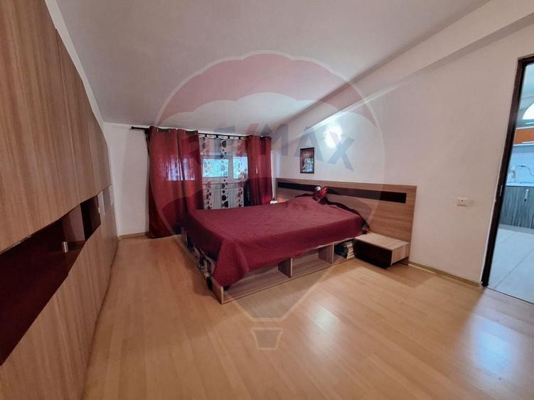 Apartament cu 3 camere de vanzare in Constanta - 3