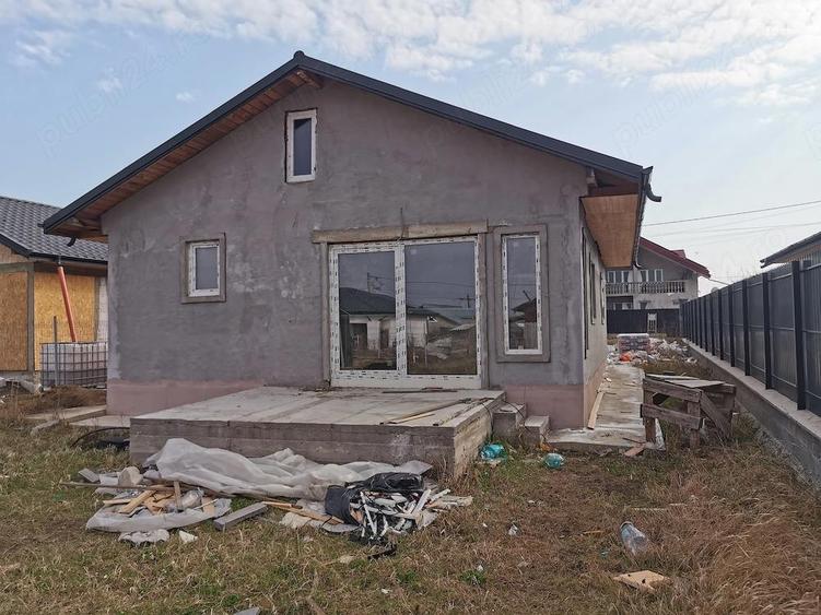 Vand casa la gri Popricani - 5