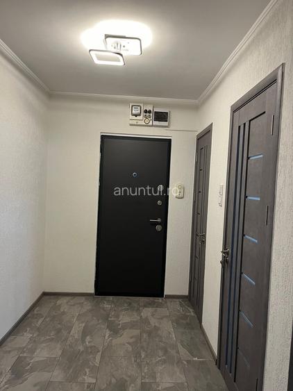 Drumul Taberei, Metrou- Apartament 3 Camere (decomandat- centralatermica)