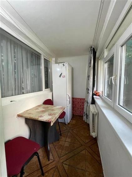 Apartament 3 camere de vanzare zona VEST Tulcea - 9