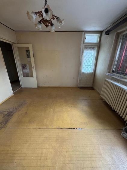 Ap 2 cam  decomandat ,in Manastur, str Mehedinti - 2