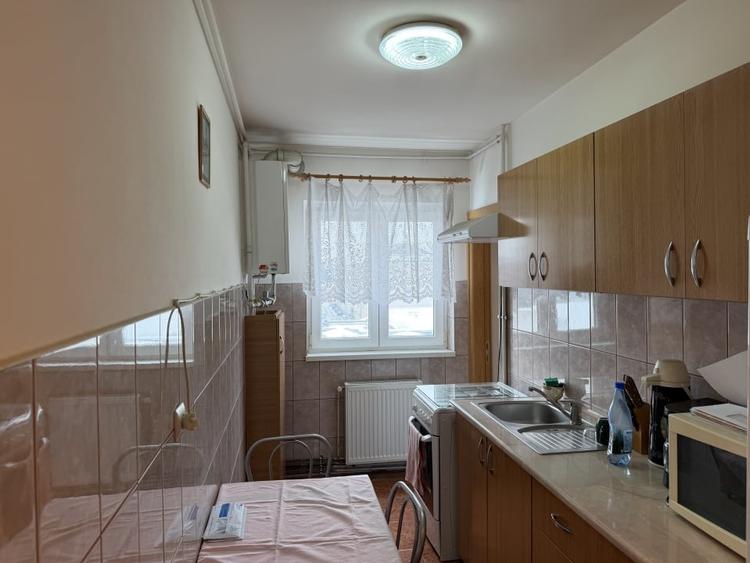 ap 2 cam decomandate cu balcon  Vasile Aaron et 5/10 - 4