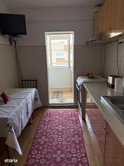 Apartament cu 2 camere decomandat în Micro 17