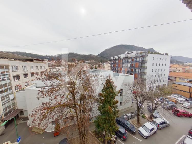 Apartament de inchiriat, 2 camere, langa mall Afi, view superb - 10