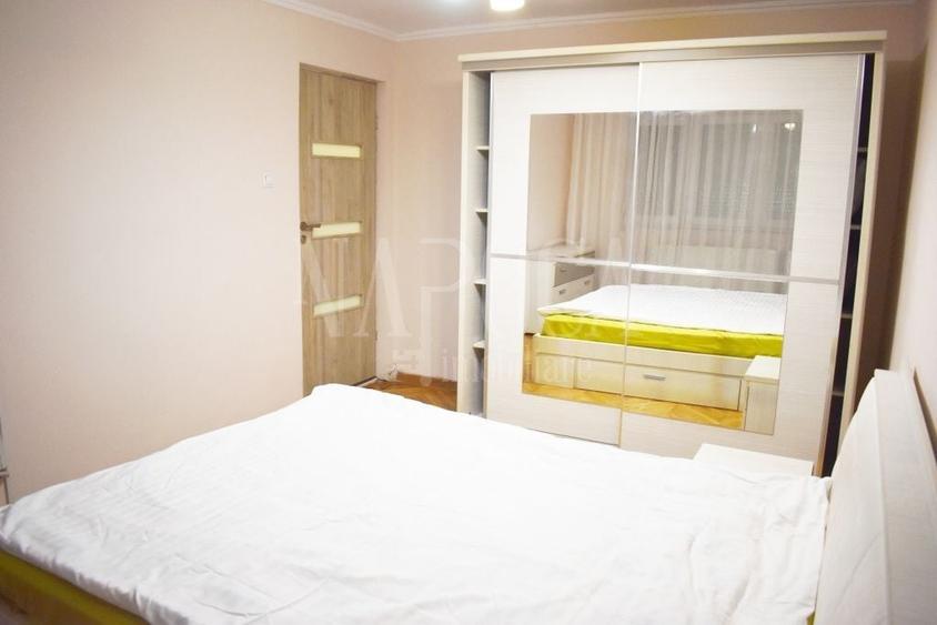 Apartament 4 camere de vanzare in Rogerius Oradea, Oradea - 1