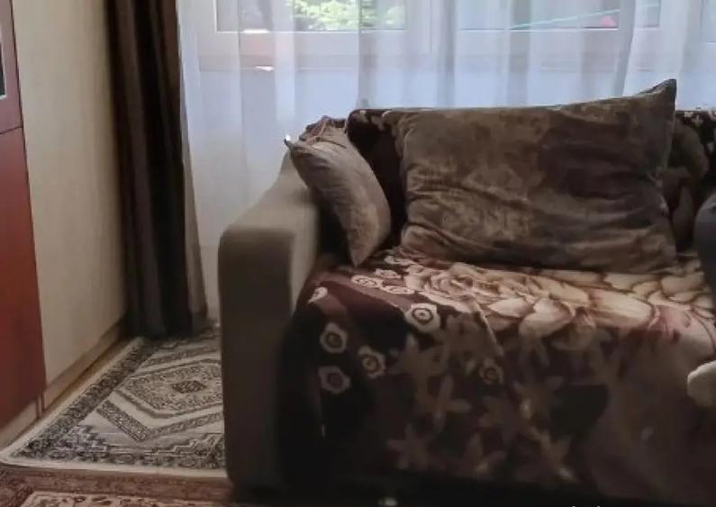 Apartament Cu 3 Camere Semidecomandate - Parter - Zona Areni - 1