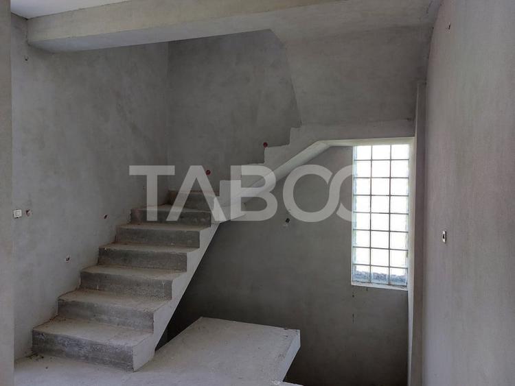 Casa individuala 5 camere cu teren 2000 mp Sura Mare Hamba Sibiu - 24