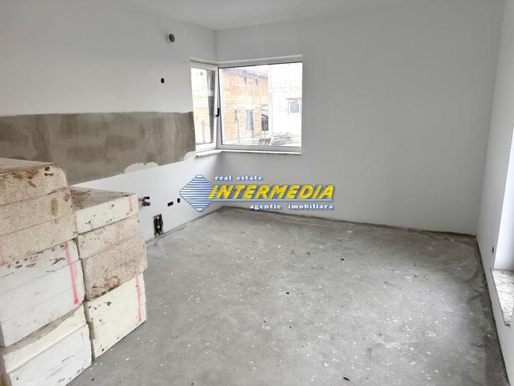 Casa noua frumoasa pe parter 120 mp utili, pivnita finisata la cheie - 7