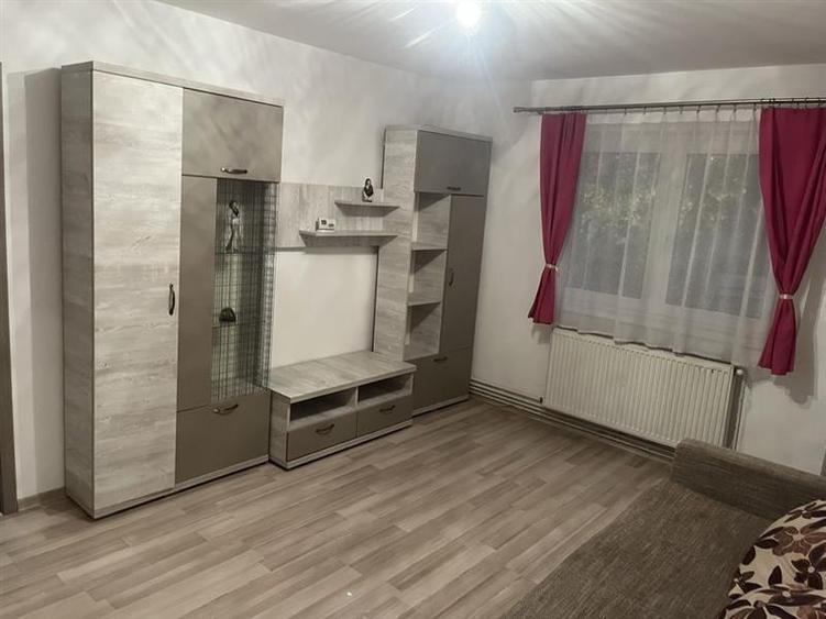 Apartament renovat cu 2 camere, in Astra, Brasov - 1