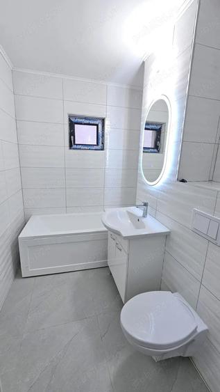 102mp din care: 54 mp este livingul iar 48 mp doua dormitoare si cele doua bai. Pret 119.900 Euro - 1