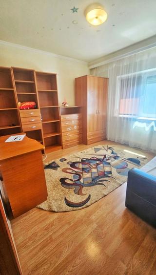 Inchiriez apartament 3 camere decomandat semicentral zona Exercitiu - 3