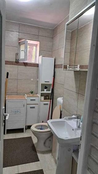 Spațiu comercial, de 40 mp, în Mircea cel Bătrân
