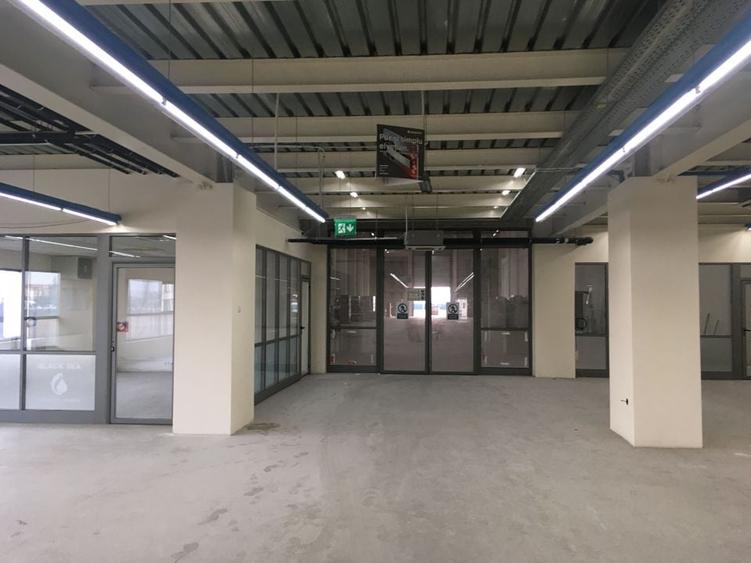 SPATIU INDUSTRIAL SHOWROOM - depozit cu showroom Cal. Grivitei - 5