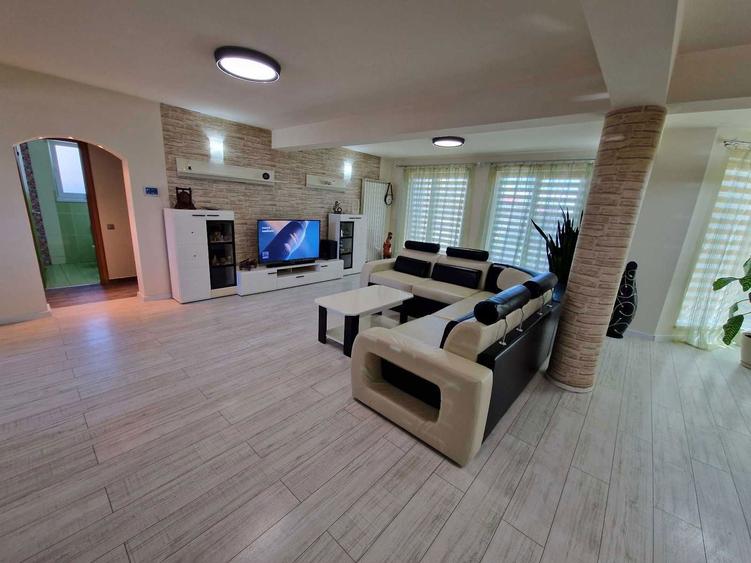 Vand casa Geamana , Bradu - 5