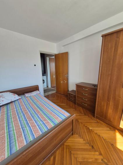 Bulevardul Nicolae Grigorescu - 8