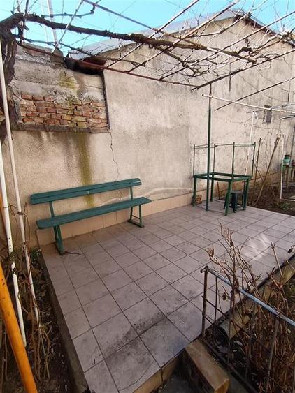 Casa pretabila 2 familii, 6 camere, teren 390 mp, zona Centrala - 6