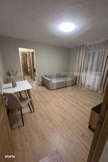 Apartament renovat de vanzare Micro 15, parter, 40 mp - 2