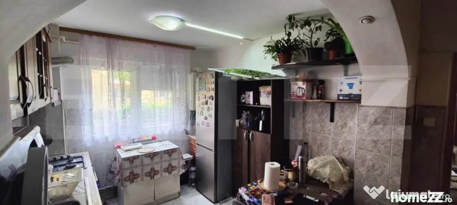 Apartament cu 2 camere semidecomandat în Micro 4