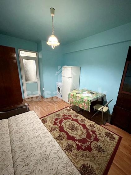 Garsonieră de închiriat în Zona Port – etaj 3, mobilată și utilată - 2