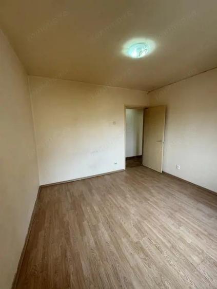 Apartament cf 1A, dec, et 2/4, zona Malu Rosu - 2