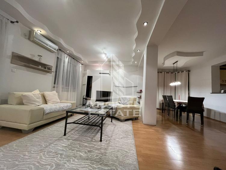 Casa individuala cu 6 camere, 3 bai, garaj, teren 500 mp si 2 fronturi - 1