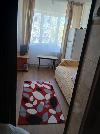 Vănd garsonieră sud  - 3