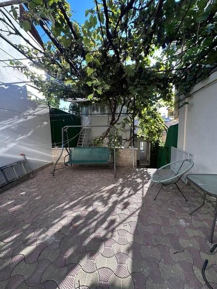 Casă de vânzare – Constanța, zona Trocadero – 199.900 € negociabil - 1