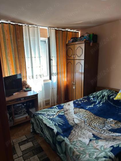 Apartament renovat semi-decomandat - 4