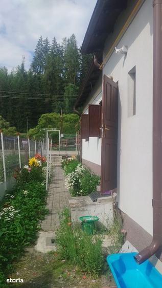 Casă cu 2 camere cu Teren 180 Mp în Central