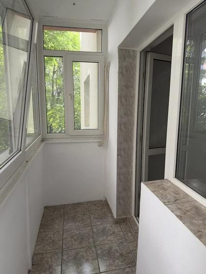 Apartament cu 2 camere nedecomandat în Pantelimon