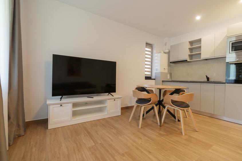 Apartament 2 camere, loc de parcare si boxa - 2