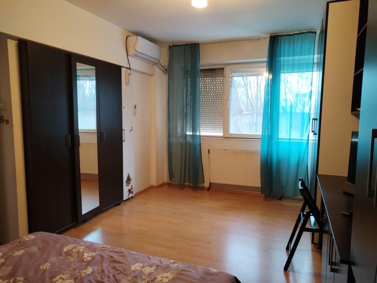 Garsoniera decomandata Craiovita - Aristizza Romanescu - 2