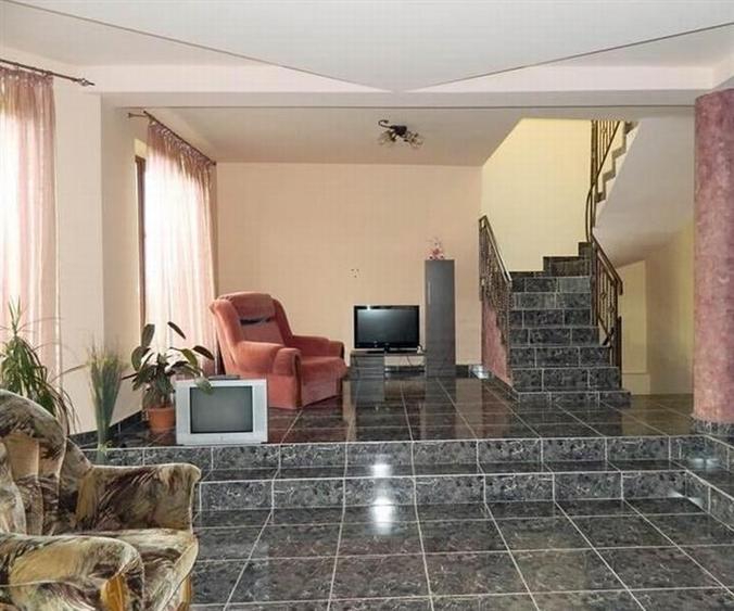 Inchiriere casa cu destinatie birouri in Buna Ziua, Cluj Napoca - 4