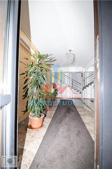 Ap. 3 camere, 79 mp, Bragadiru - Prelungirea Ghencea, 
Str.Ciresar 26A - 30