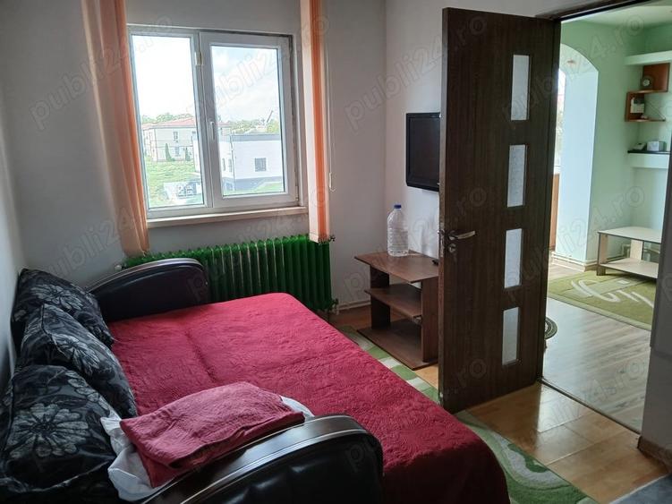 Inchiriez apartamant 2 camere etaj 4 din 4 Constanta Tomis Nord - 4