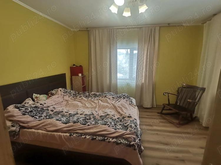 Vand casa in Dezmir teren drept aproape de padure zona lini?tita la principala - 3