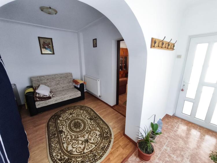 ROANDY-Casa solida cu teren generos - Manesti - 8